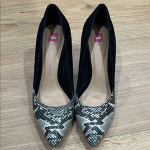 Elaine Turner Black and Snake Print Heels